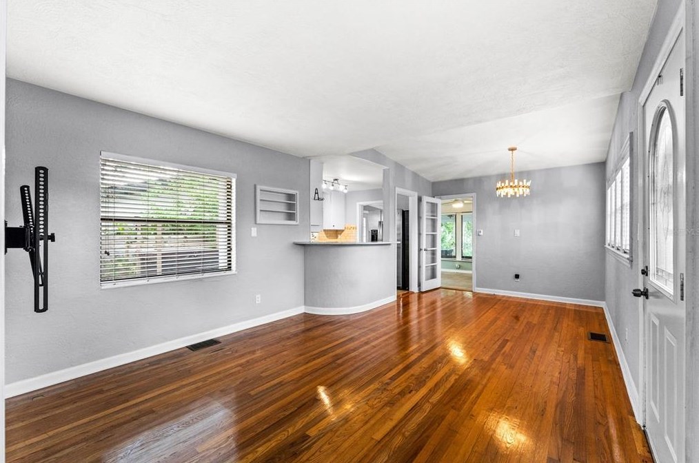 2603 Virginia Dr, Orlando, FL 32803