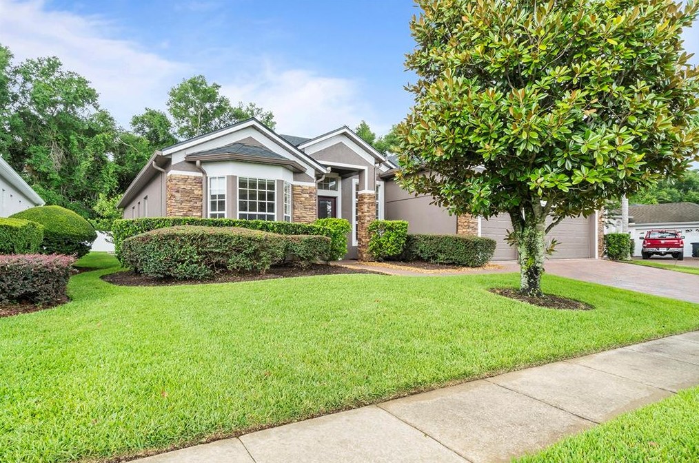 2445 Northumbria Dr, Sanford, FL 32771-6494