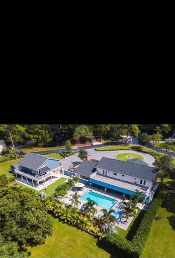 3970 Berlin Dr, Sarasota, FL 34233