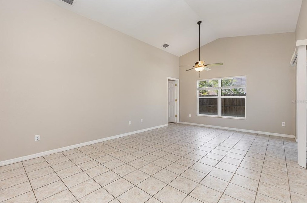 330 Lookout Ln, Apopka, FL 32712