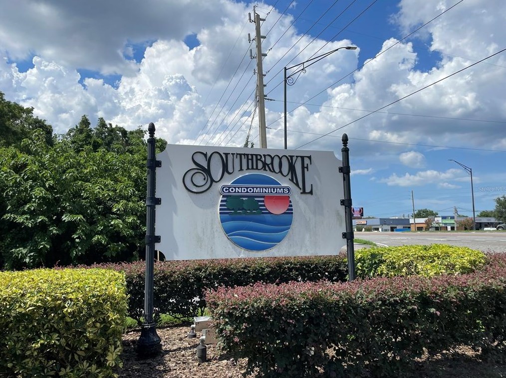 4878 Semoran Blvd, Orlando, FL 32822-2317