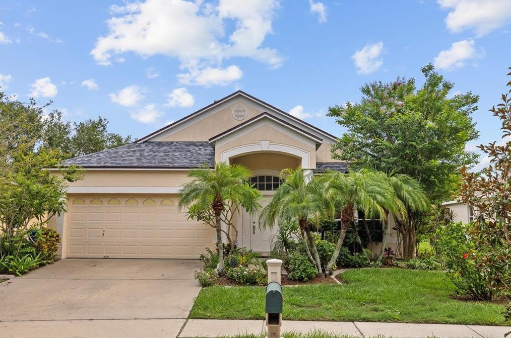 6714 Monarch Park Dr, Ruskin, FL 33572