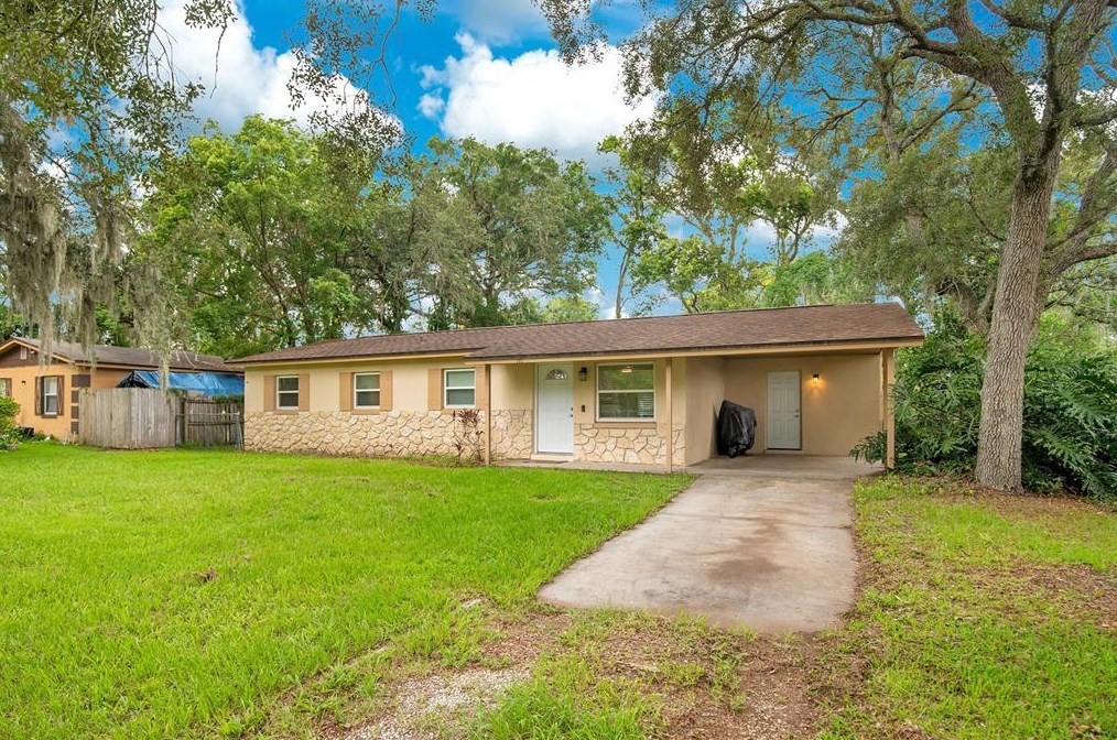 171 E Grandbend Ave, Lake Mary, FL 32746