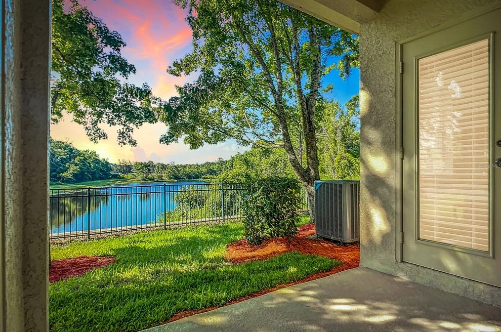 1913 Sunset Palm Dr, Apopka, FL 32712