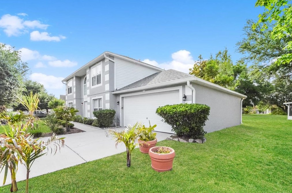 5074 Oaktours Dr, Orlando, FL 32839