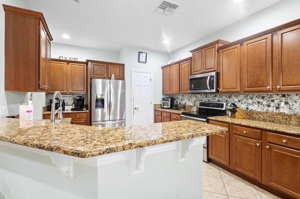 2057 Rafton Rd, Apopka, FL 32703