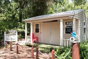 550 St Johns Rd, Tavares, FL 32778 - Photo 42