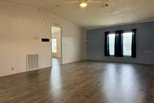 550 St Johns Rd, Tavares, FL 32778 - Photo 20