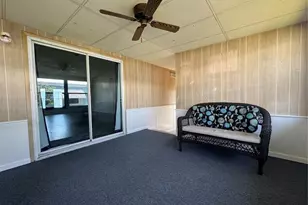 550 St Johns Rd, Tavares, FL 32778 - Photo 28
