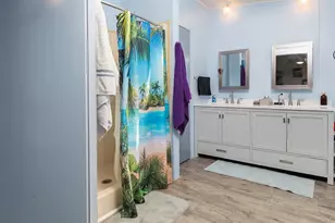 550 St Johns Rd, Tavares, FL 32778 - Photo 18