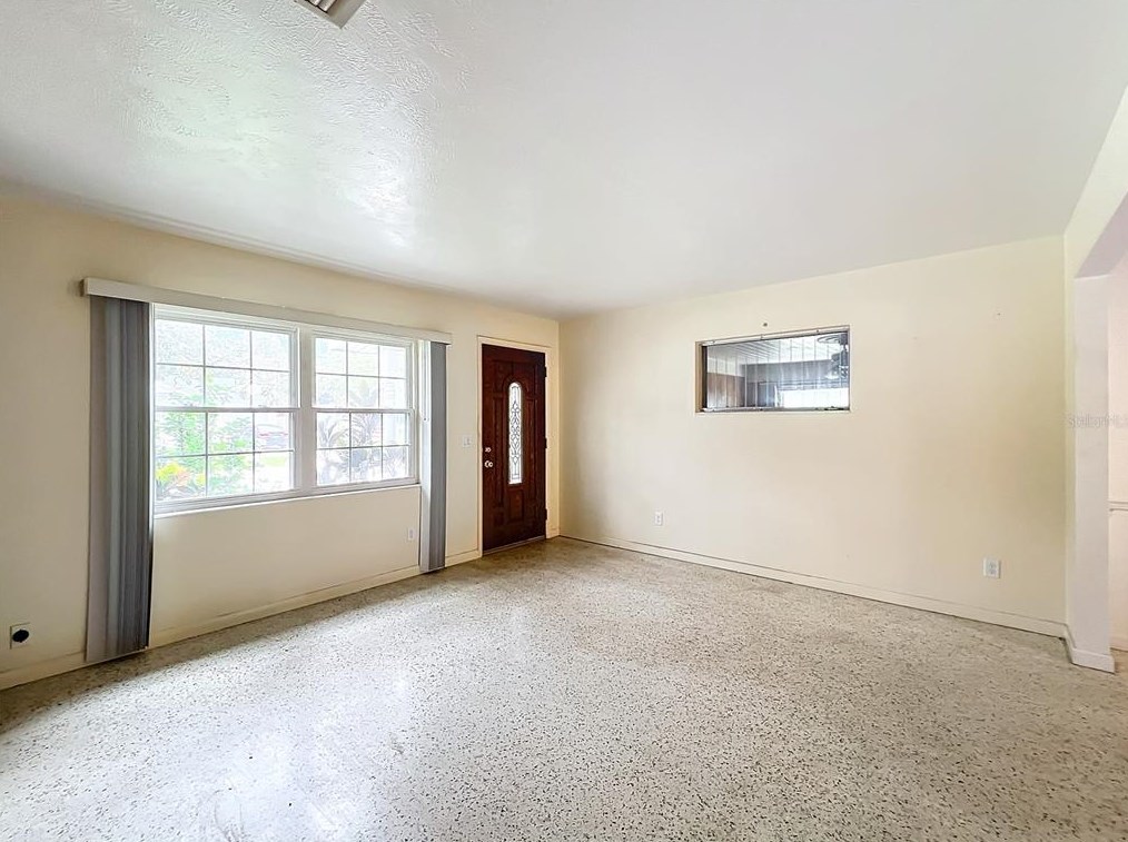 105 Clyde Ave, Longwood, FL 32750