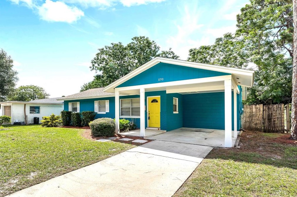 890 N Triplet Lake Dr, Casselberry, FL 32707