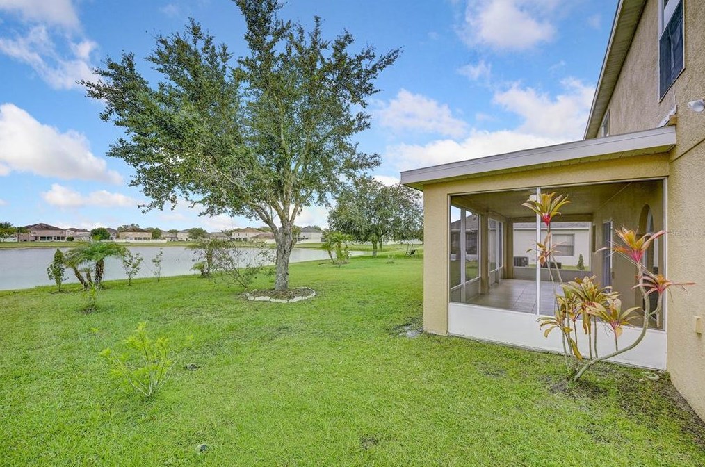 2390 Andrews Valley Dr, Kissimmee FL  34758-1709 exterior