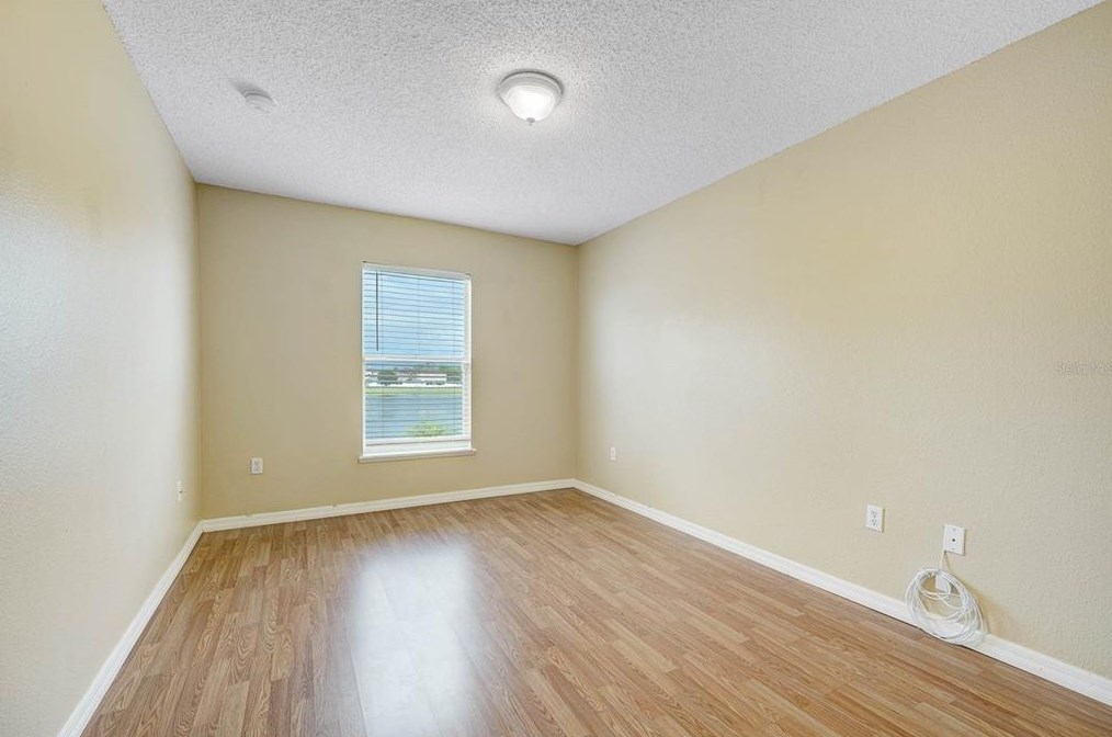 2390 Andrews Valley Dr, Kissimmee FL  34758-1709 exterior