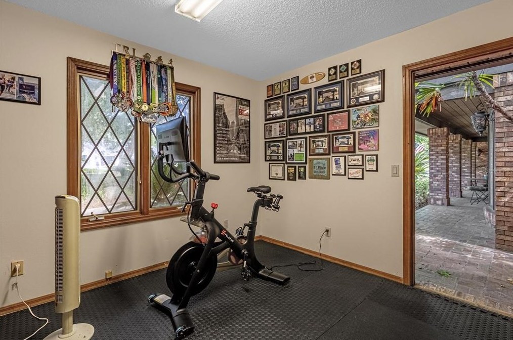 2331 Spg Lndg Blvd, Longwood FL  32779-3706 exterior