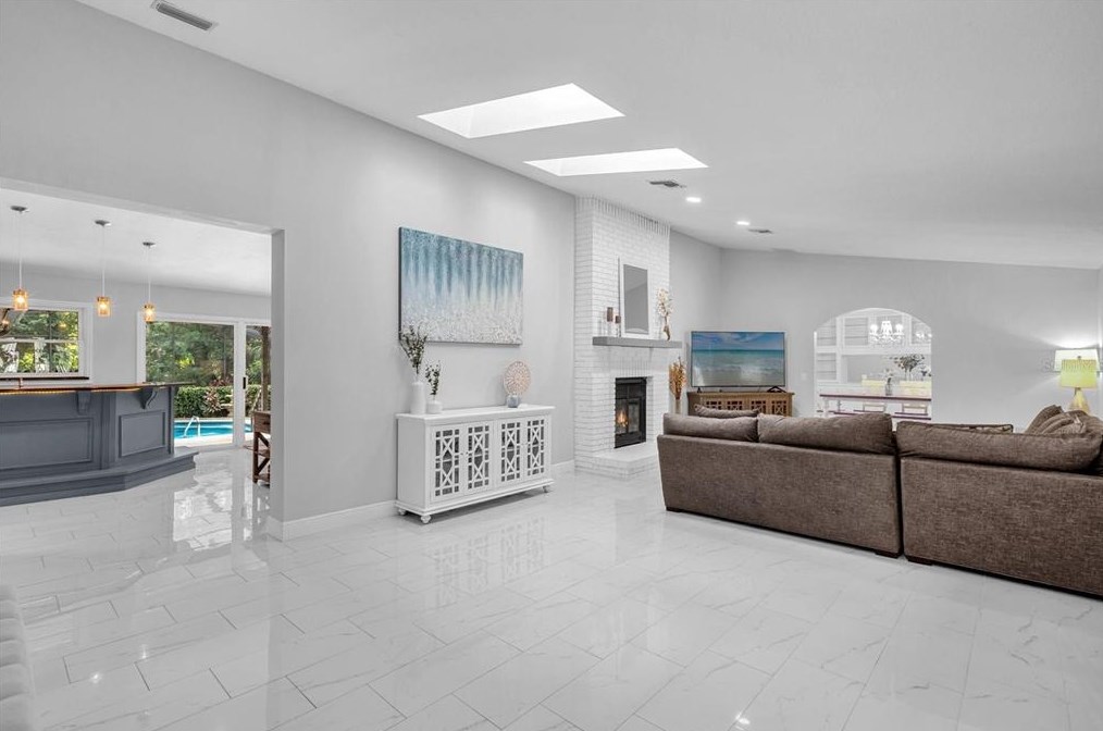 2331 Spg Lndg Blvd, Longwood FL  32779-3706 exterior