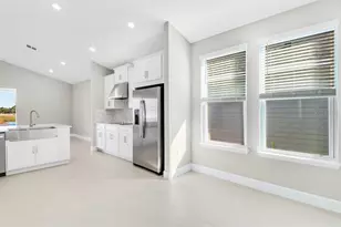 49 Oconee Dr, Palm Coast, FL 32137 - Photo 8