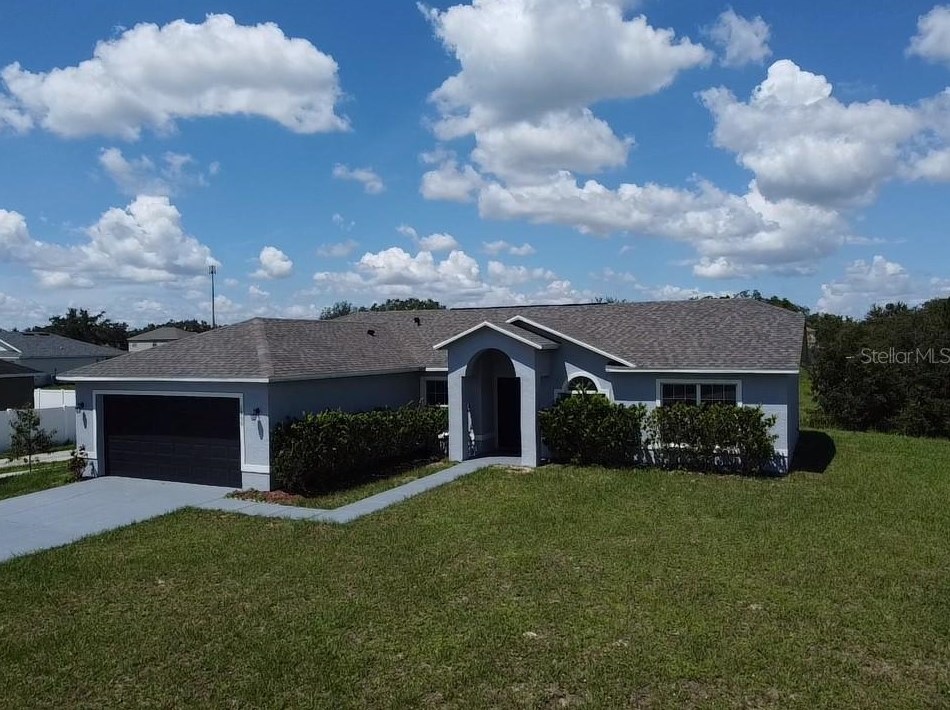 1900 Sawfish Dr, Kissimmee, FL 34759