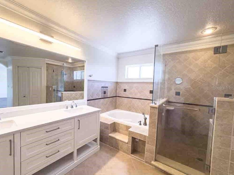 1221 Castleport Rd, Winter Garden FL  34787-4645 exterior