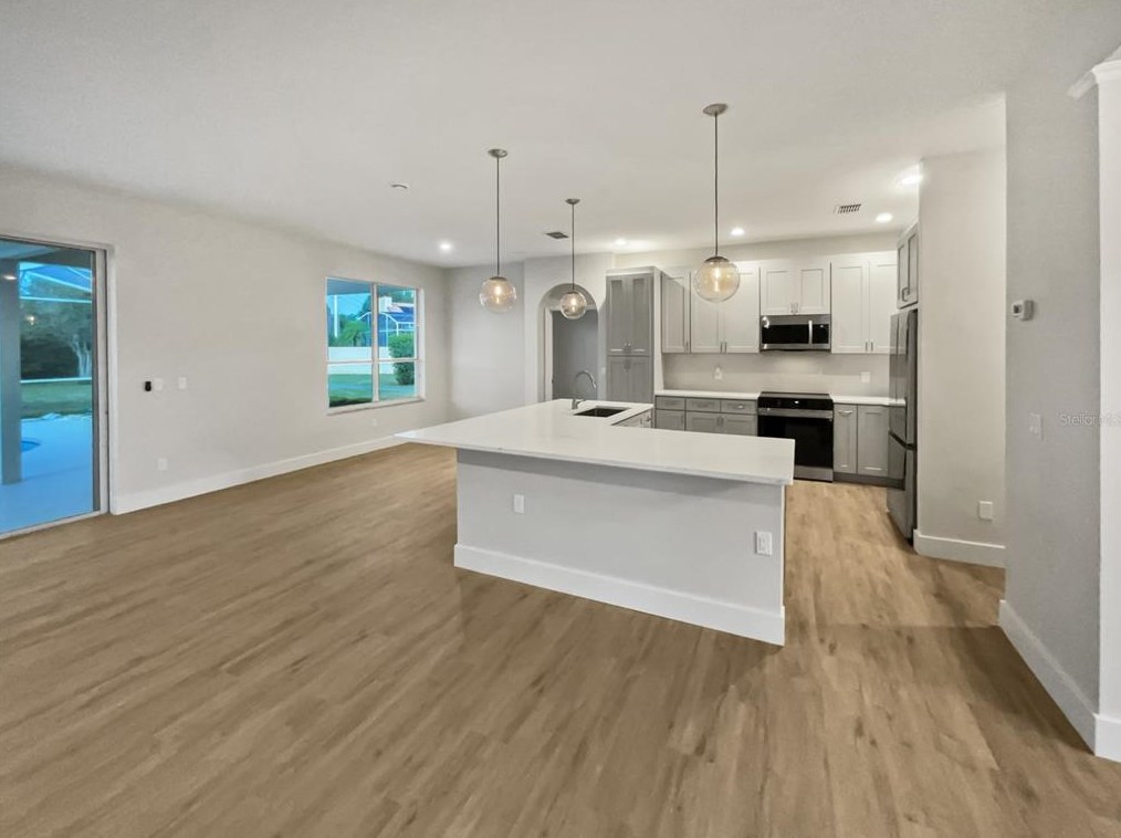 8655 Dover Oaks Ct, Orlando, FL 32836-5969
