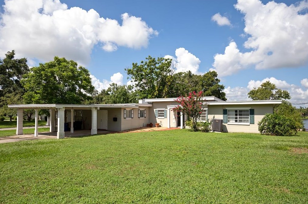 554 Queens Mirror Cir, Casselberry, FL 32707