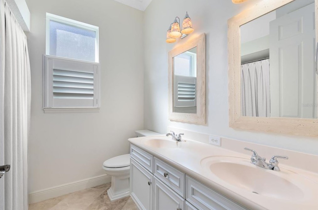 1431 Conway Isle Cir, Orlando FL  32809-3301 exterior