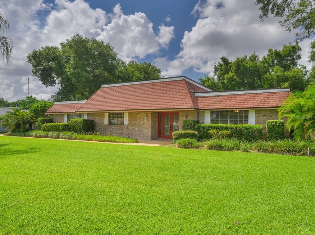 108 Pineapple Ln, Altamonte Springs, FL 32714