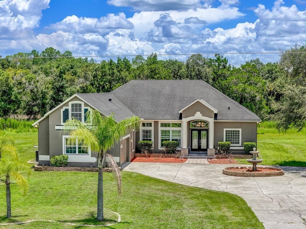 21630 Sled Rd, Xmas, FL 32709