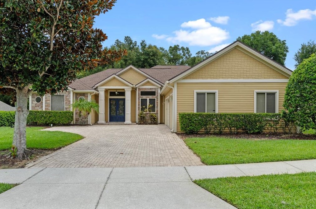 17011 Florence View Dr, Montverde, FL 34756