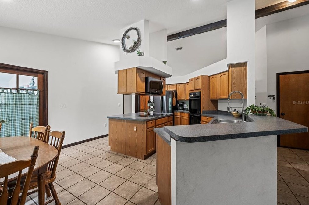 2015 Running Horse Trl, Saint Cloud FL  34771-7314 exterior
