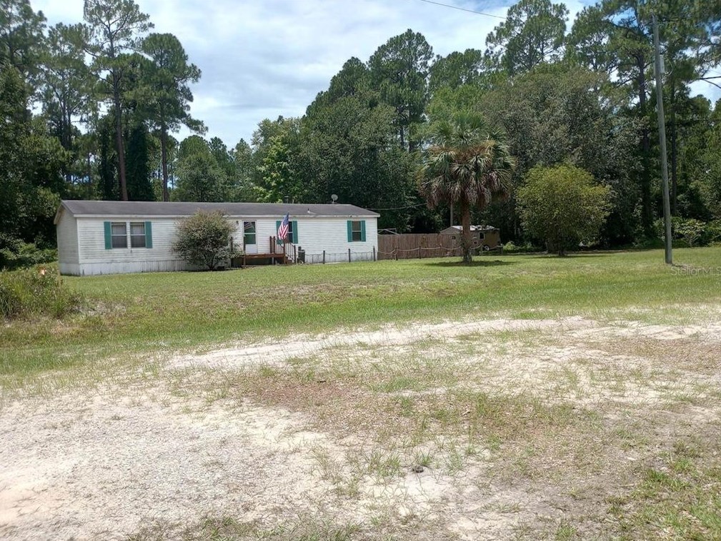 127 Rosewood St, Georgetown, FL 32139