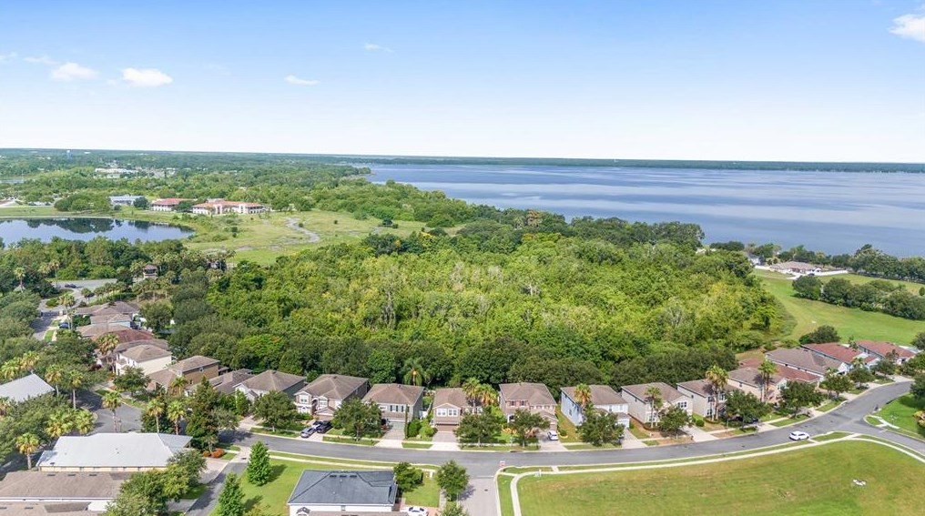 2949 Etowah Park Blvd, Tavares, FL 32778