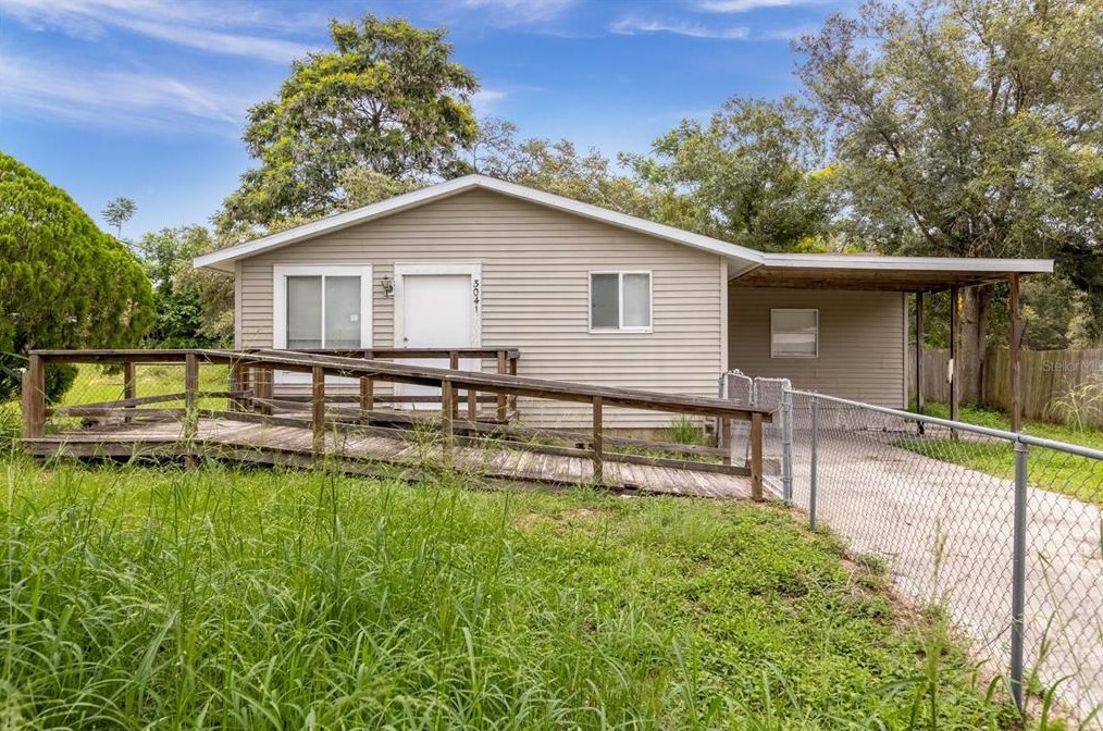 3041 Cedar St, Lake Wales, FL 33898