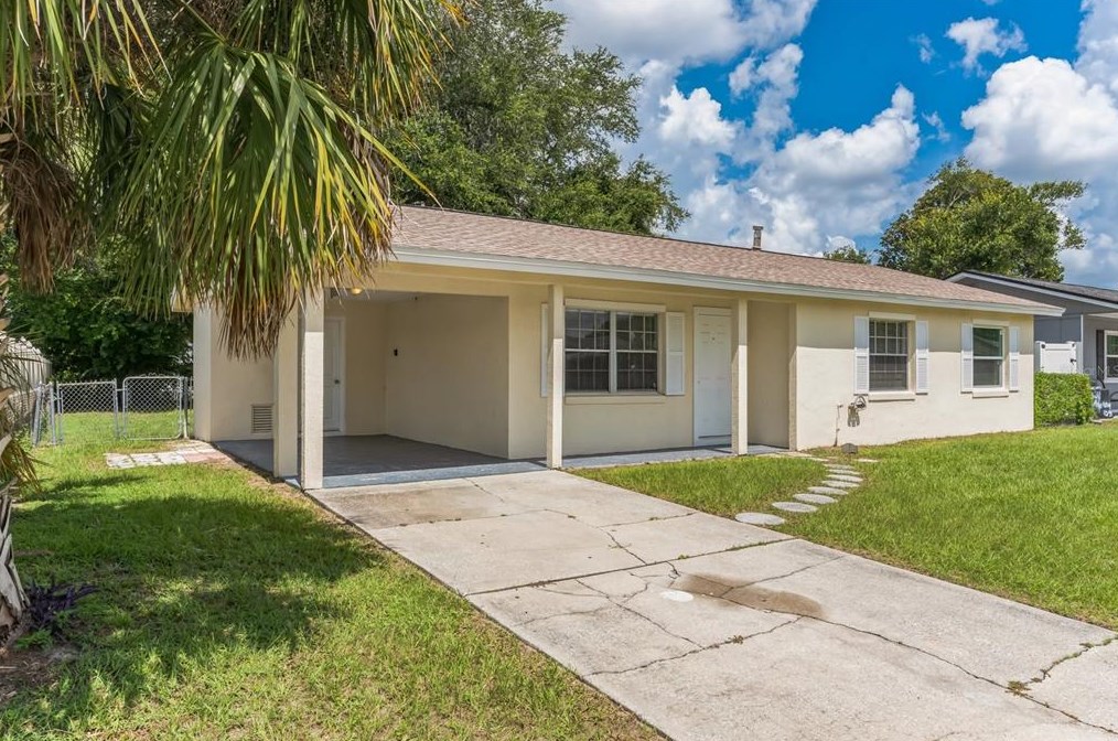 570 Auburn Ave, Altamonte Springs, FL 32714