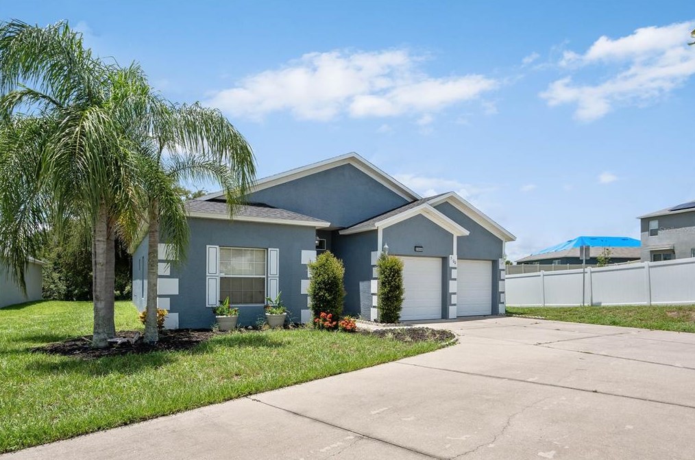 5500 Forest Ridge Dr, Winter Haven, FL 33881