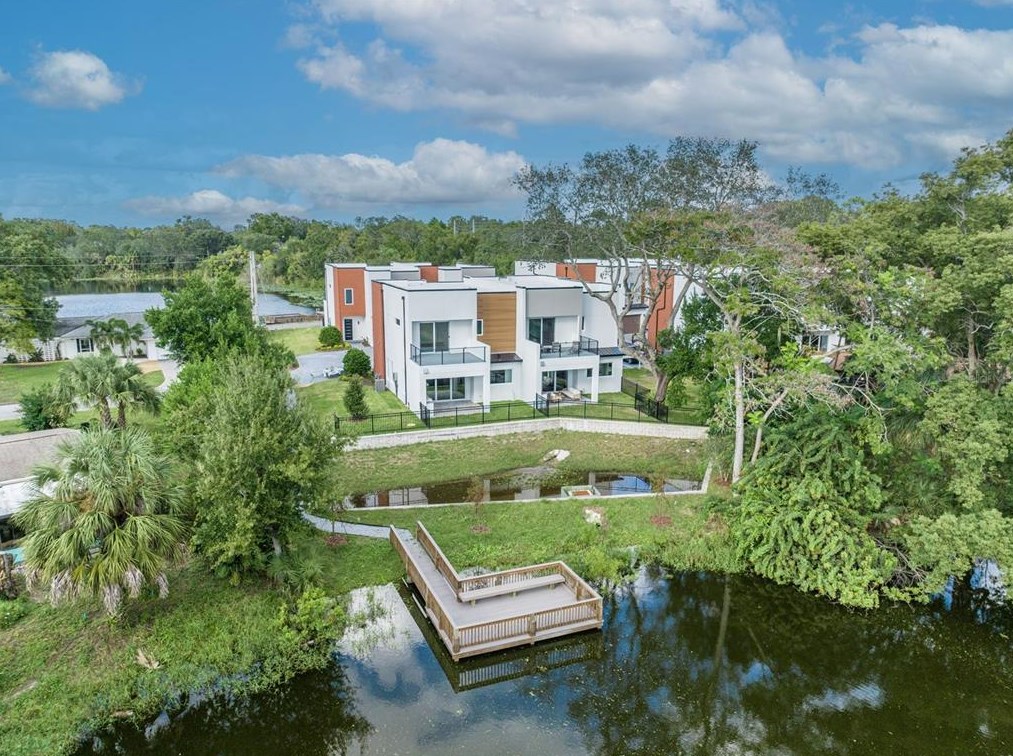 1915 Lakemont Ave, Winter Park FL 32792-3214 exterior