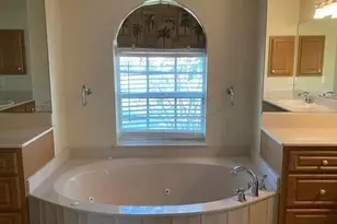 13381 SW Pembroke Cir N, Lake Suzy, FL 34269 - Photo 6
