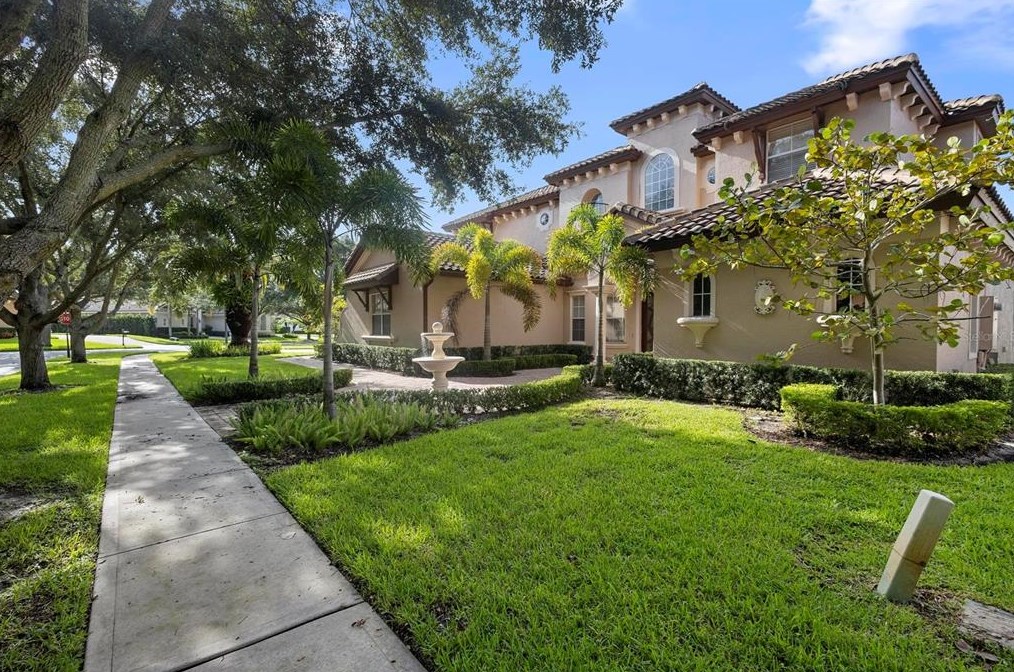 9108 Tintori Ln, Windermere, FL 34786