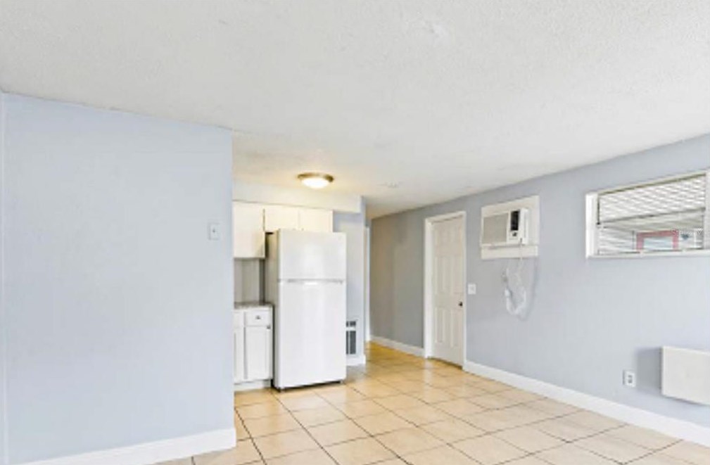 1304 Morris Park, Tampa, FL 33612