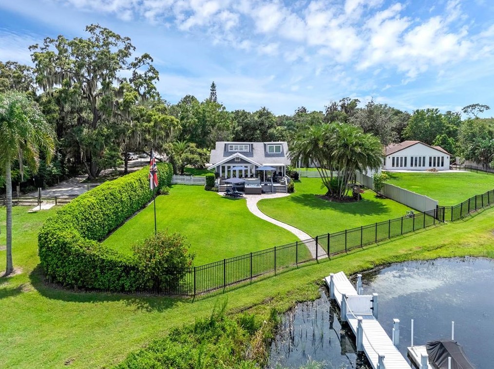 323 E 4th Ave, Windermere, FL 34786