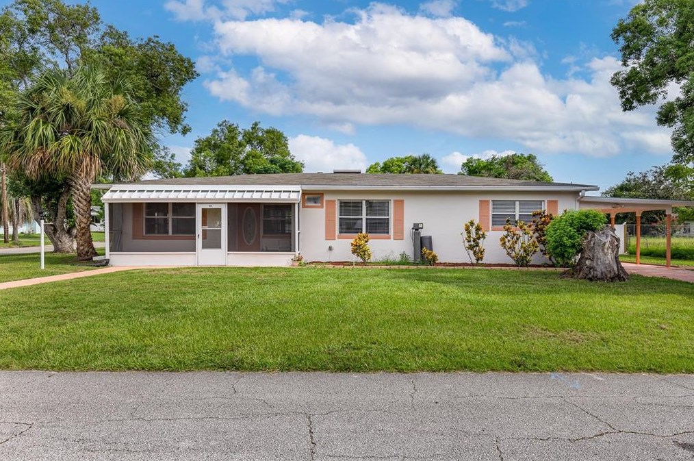 46 Narcissus Dr, De Bary, FL 32713