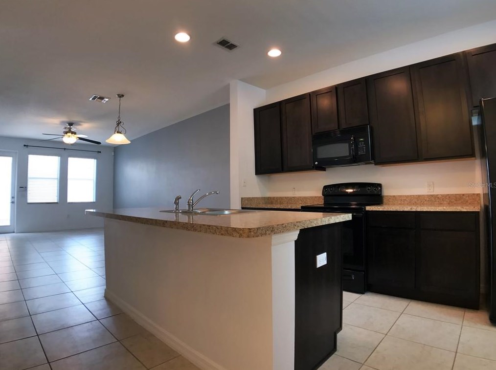 7058 Broomshedge Trl, Winter Garden FL  34787-6384 exterior