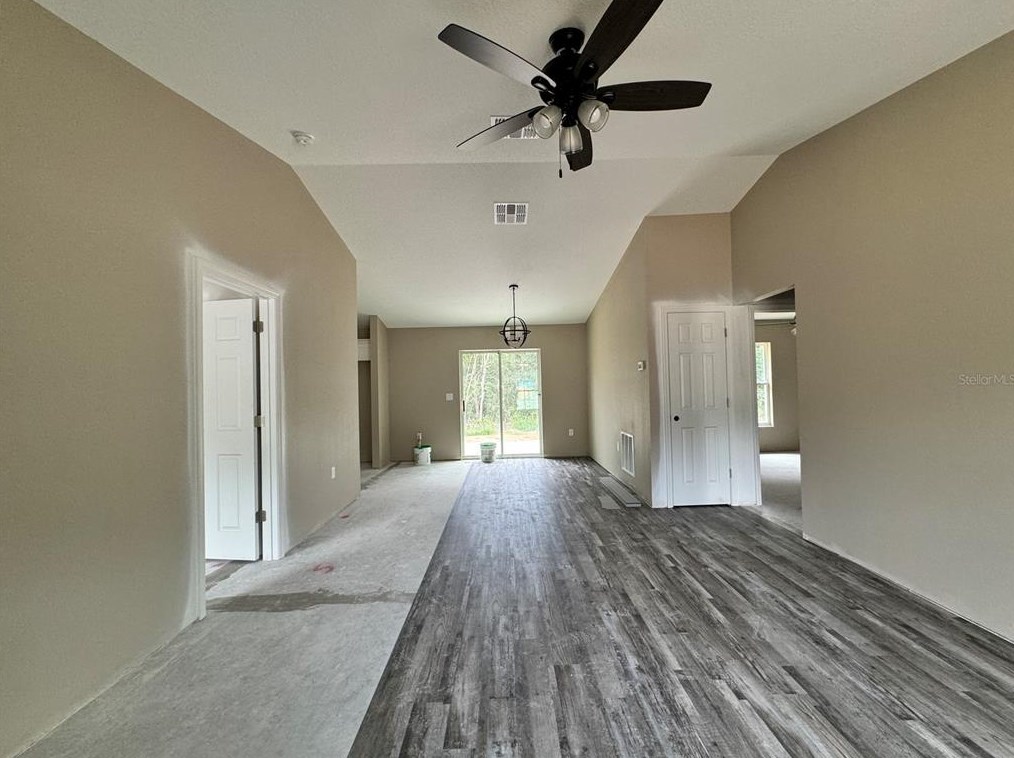 7851 N Jamaica Dr, Dunnellon, FL 34433