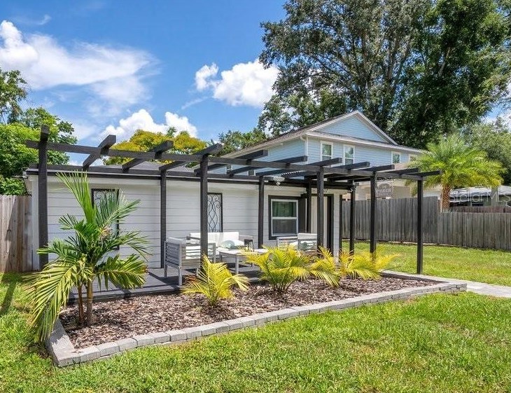 2907 Washington St, Orlando FL  32803-6452 exterior