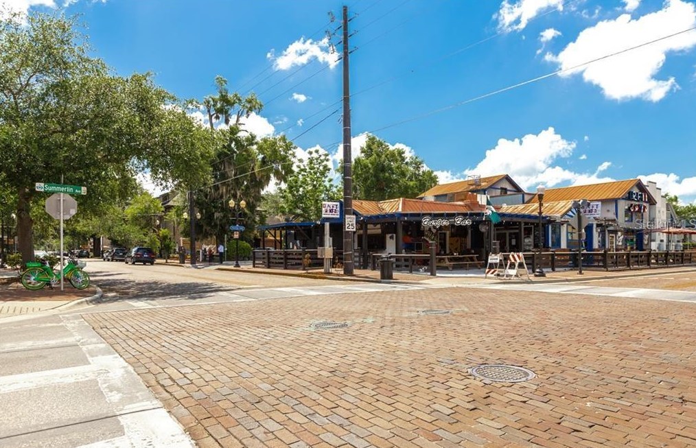 2907 Washington St, Orlando FL  32803-6452 exterior