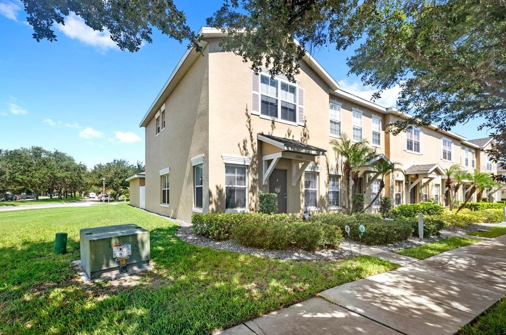 13220 Daniels Landing Cir, Winter Garden FL  34787-4394 exterior
