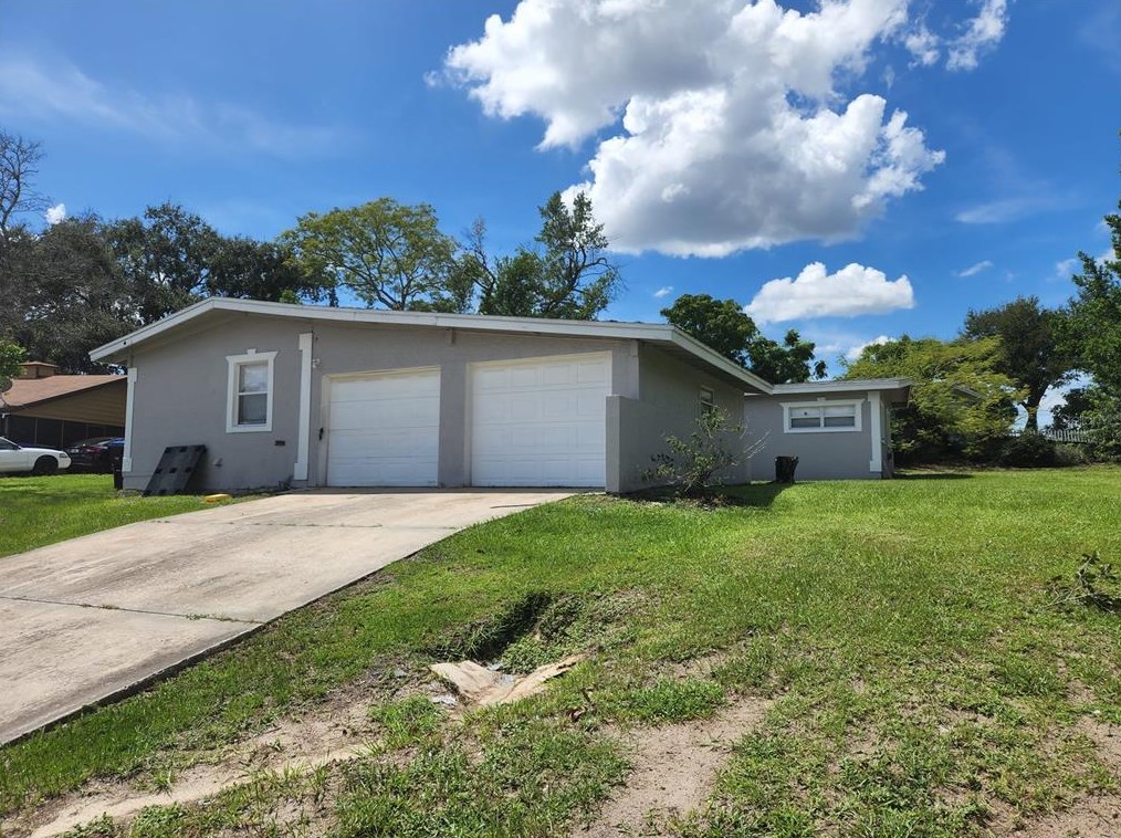 5816 Wolf Rd, Orlando, FL 32808-4247