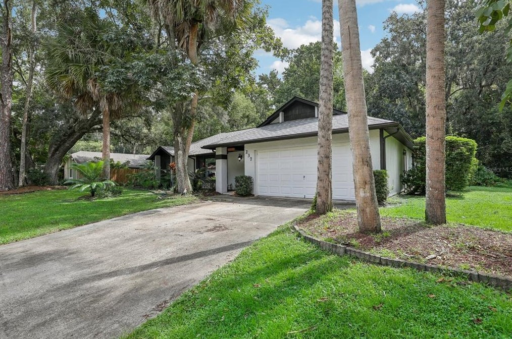 237 Mockingbird Ln, Casselberry, FL 32708