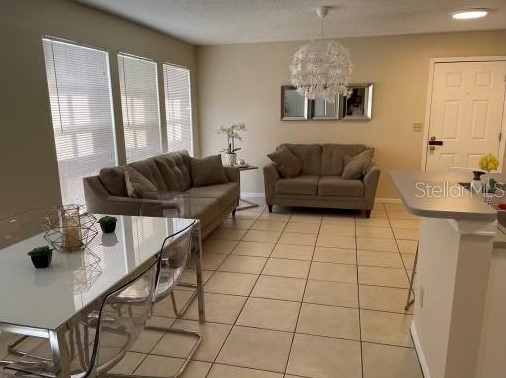 1073 Hiawassee Rd, Orlando FL  32835-1821 exterior