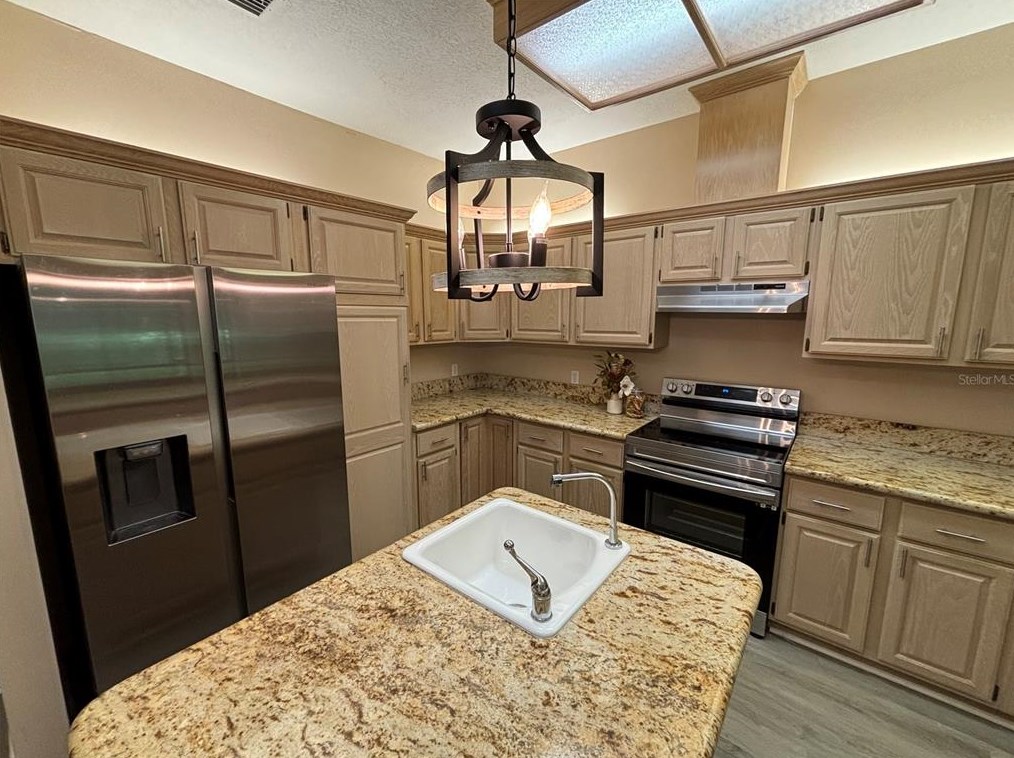 3056 W Bermuda Dunes Dr, Lecanto, FL 34461